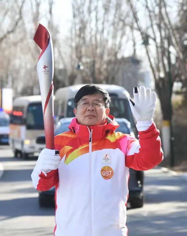 難忘傳遞榮耀時(shí)刻