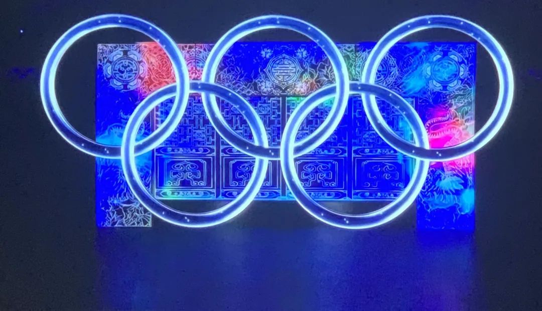 難忘傳遞榮耀時(shí)刻